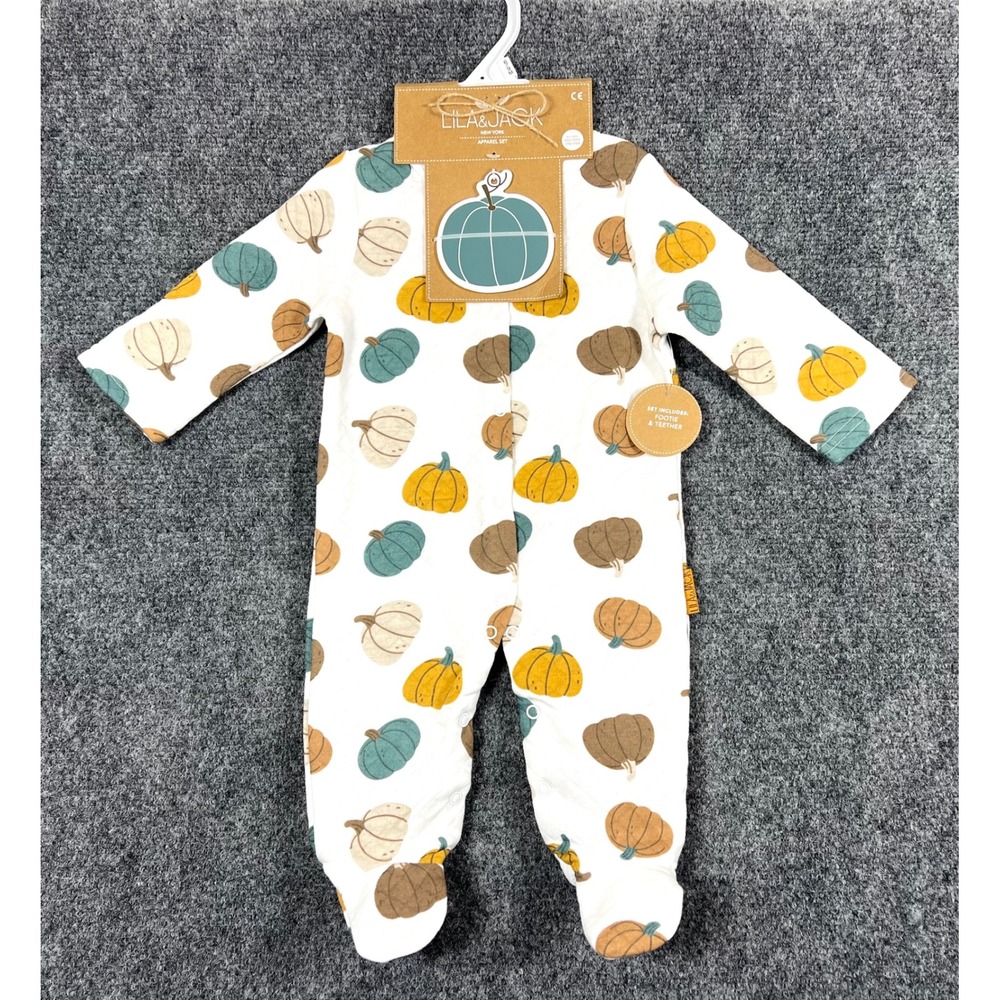 Lila & Jack Baby Quilted Pumpkin Footed Sleeper and Silicone Teether Set 6-9M
